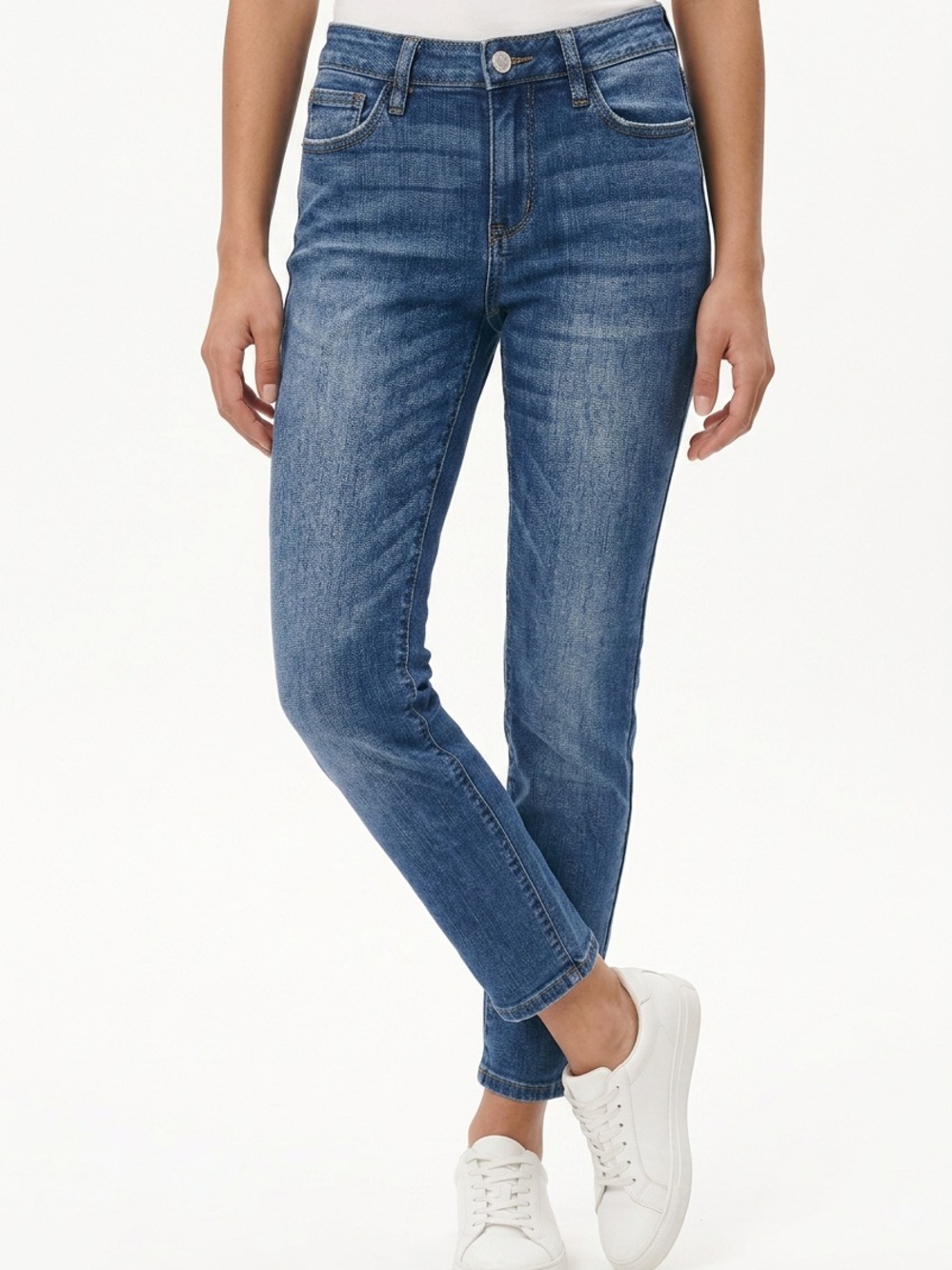 JUDY BLUE | Stretchy Relaxed Fit Mid-Rise Skinny Jeans Women’s Size 28 (6)